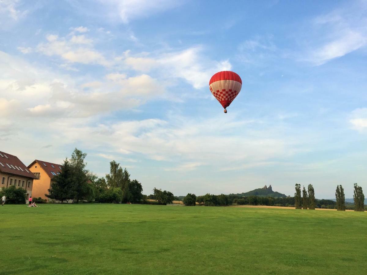 Resort Cesky Raj Troskovice Екстер'єр фото